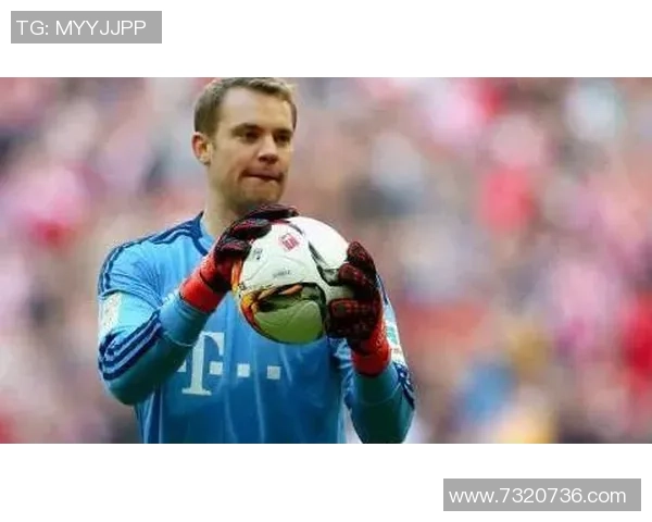 足球明星保镖高清图片展示守护荣耀与安全的完美结合