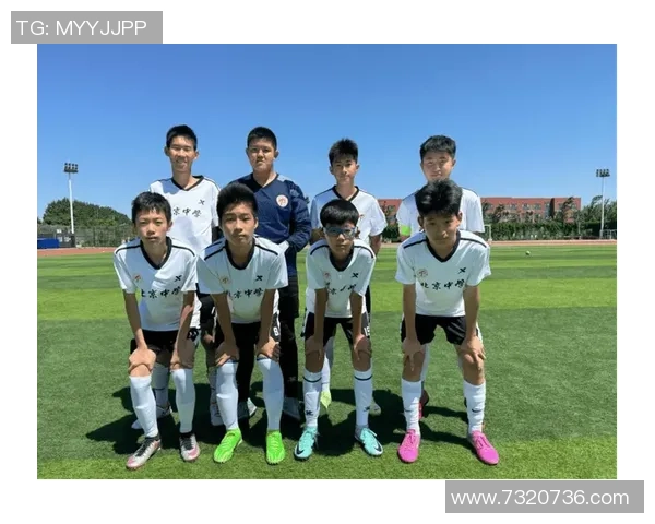 北京足球队在最新足球状态排行榜中荣登第4名展现强劲实力与潜力 北京足球队在最新足球状态排行榜中荣登第4名展现强劲实力与潜力